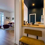 Coral Keyweek Apt In Center Closed To The Private Garage Apartment *