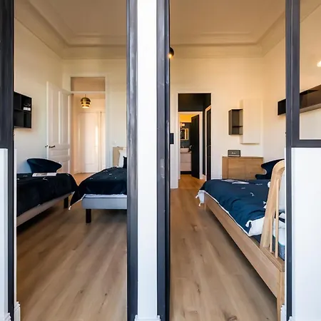 Coral Keyweek Apt In Center Closed To The Private Garage Apartment *